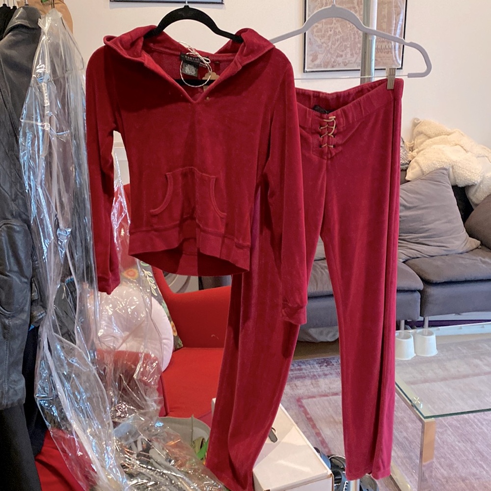 Vintage Velour track suit - aka vintage JLO suit
